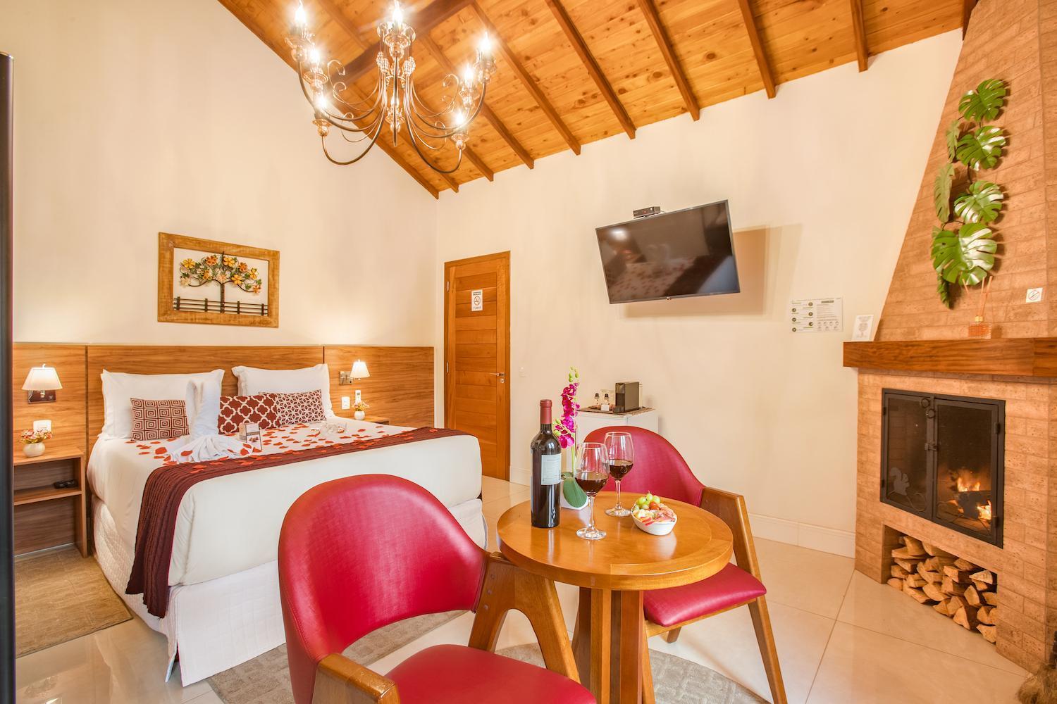 Pousada Valle Das Flores Monte Verde Монте Верде Екстериор снимка