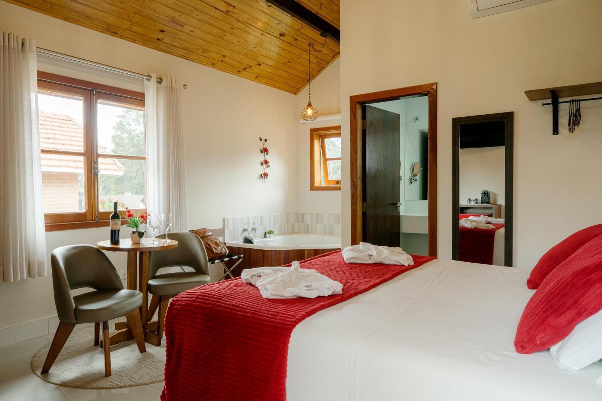 Pousada Valle Das Flores Monte Verde Монте Верде Екстериор снимка